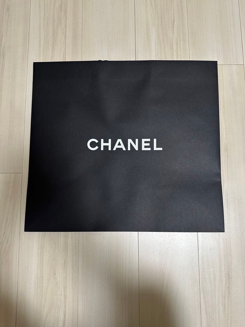 CHANEL シャネル　空箱　マグネット　カメリア　リボン　紙袋