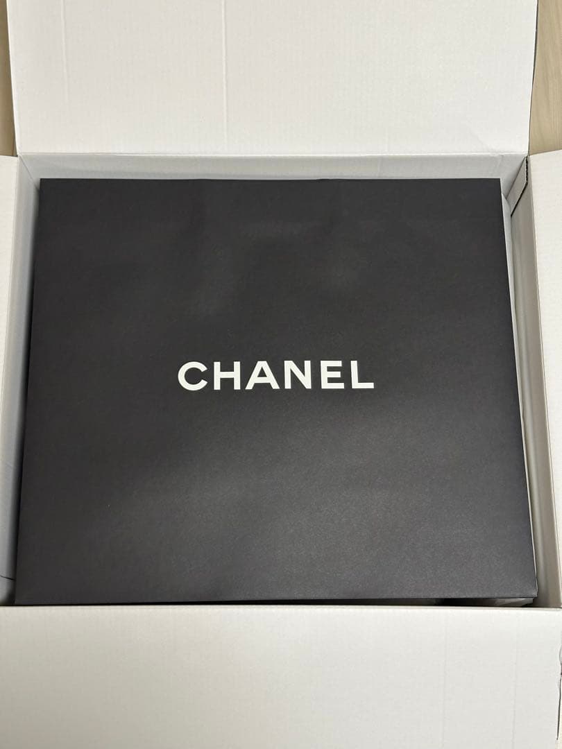 CHANEL シャネル　空箱　マグネット　カメリア　リボン　紙袋