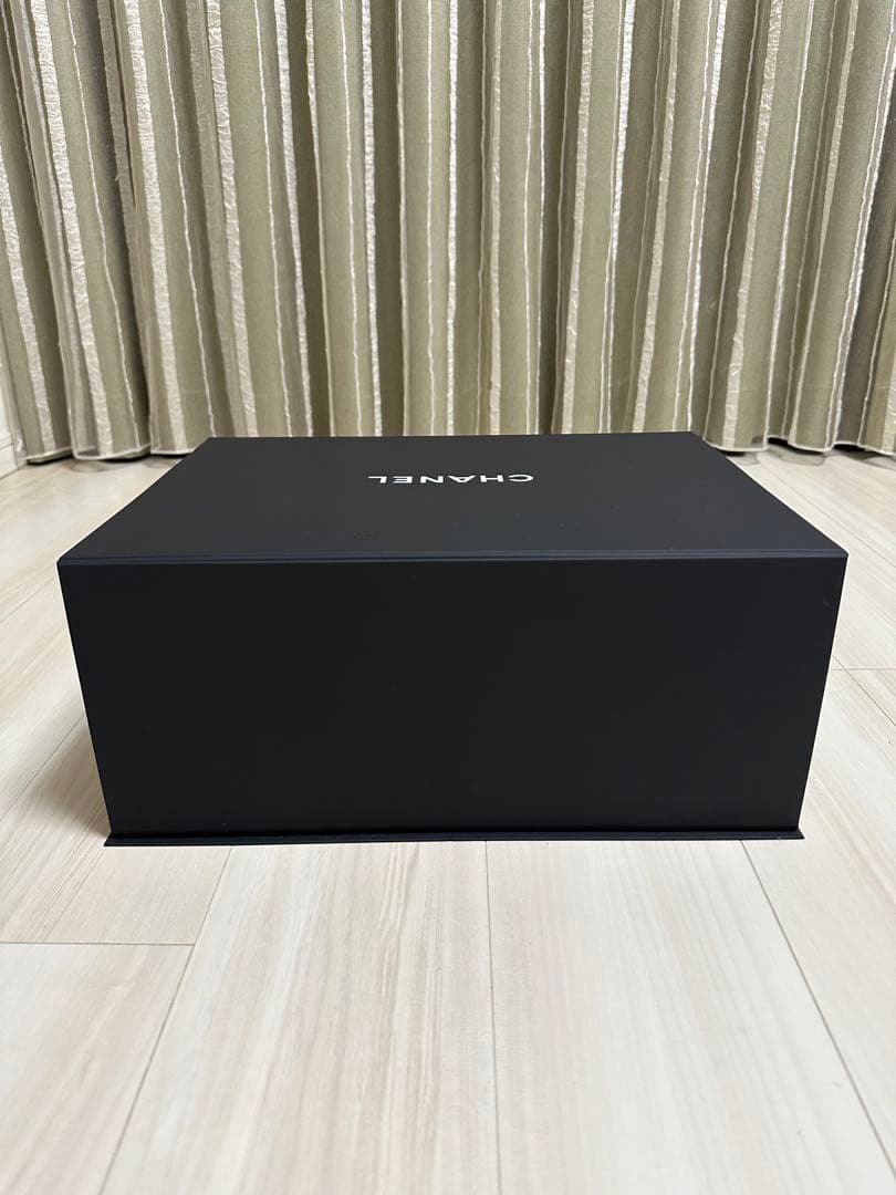 CHANEL シャネル　空箱　マグネット　カメリア　リボン　紙袋
