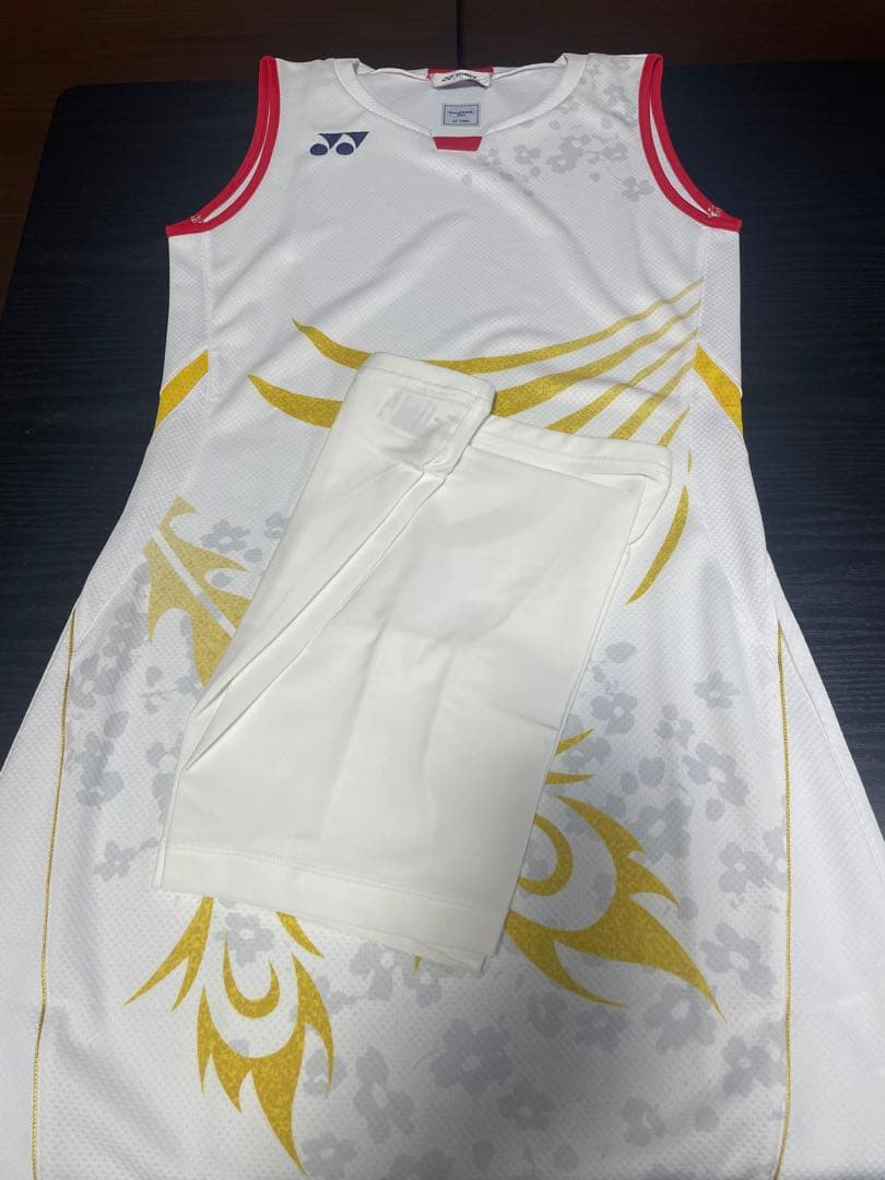 ヨネックス レディース バドミントン 日本代表 ワンピース Lサイズ 新品