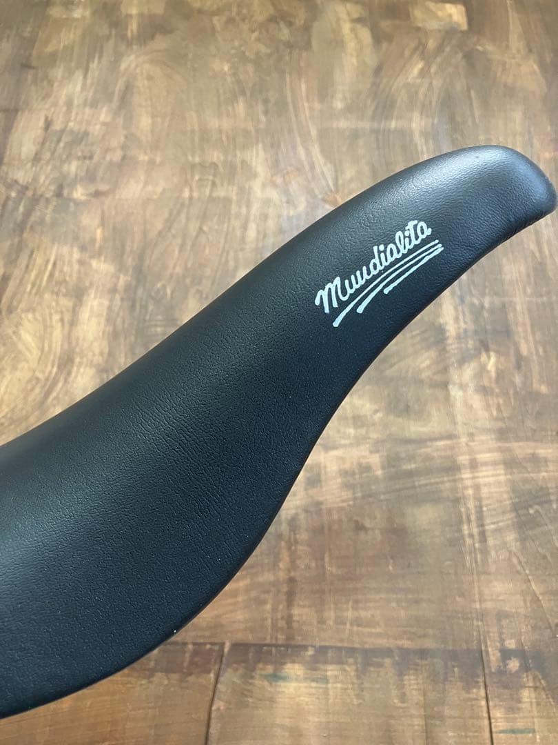 SELLE ITALIA MUNDIALITAサドル ブラック　AA2