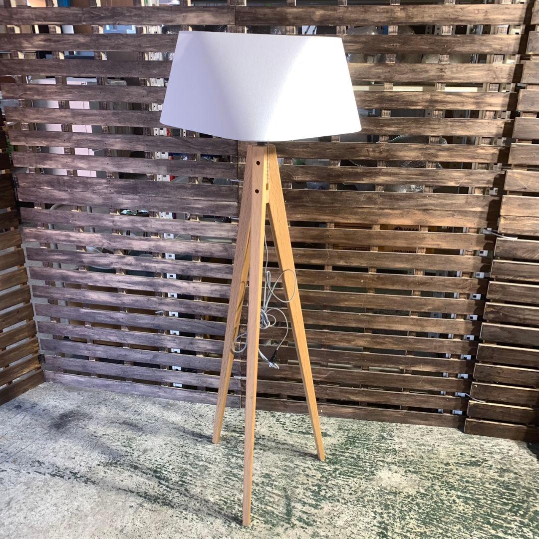 K325 ART WORK STUDIO フロアランプ AW-0597