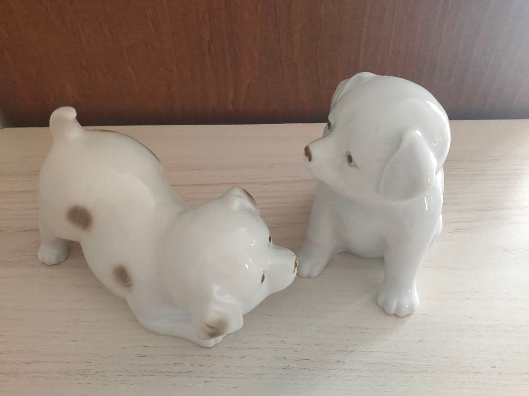 有田焼 伊平作 磁器製 犬 置物 一対 今右衛門系 伊万里焼