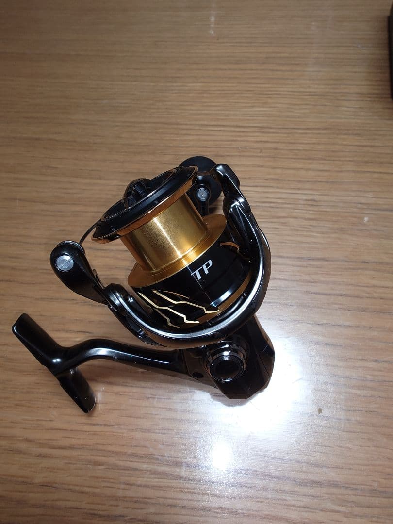SHIMANO 20TWIN POWER C5000XG スピニングリール　専用