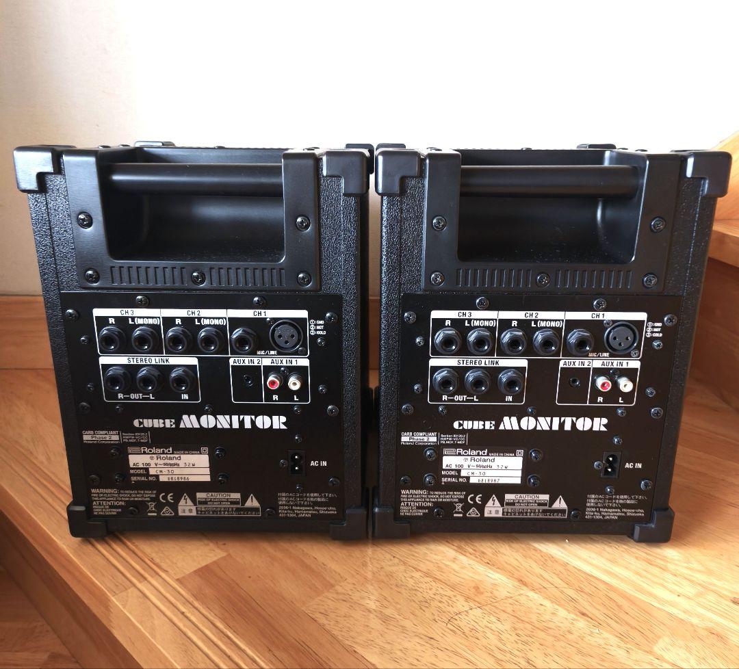 Roland　Cube Monitor　CM30　2台