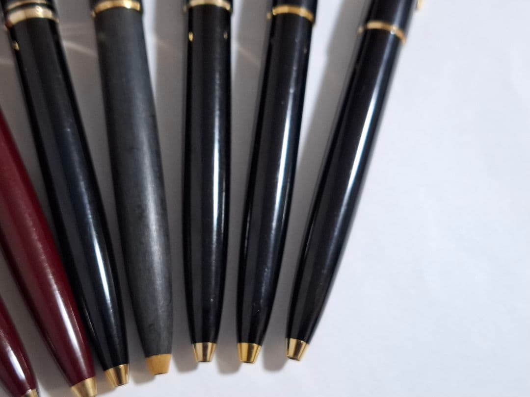 n*u様 MONTBLANC　万年筆4本　ボールペン7本　主にクラシック　ハンマ