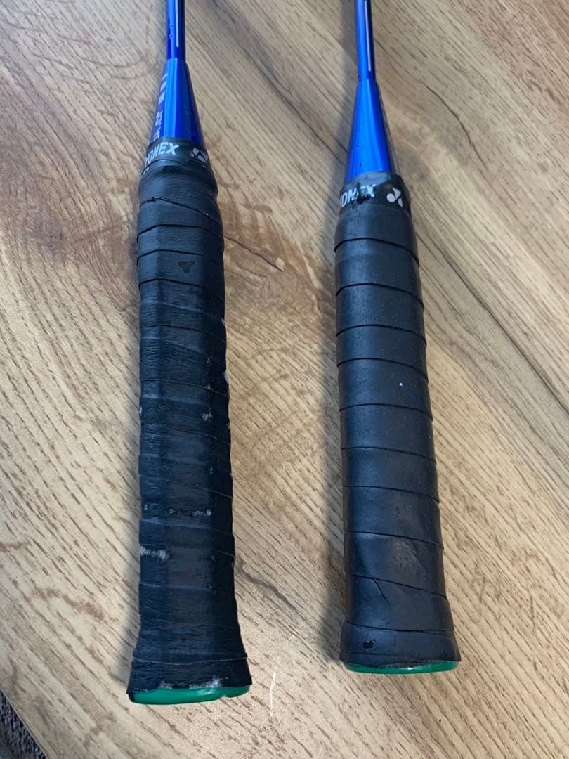 バドミントンラケット 3本セット YONEX