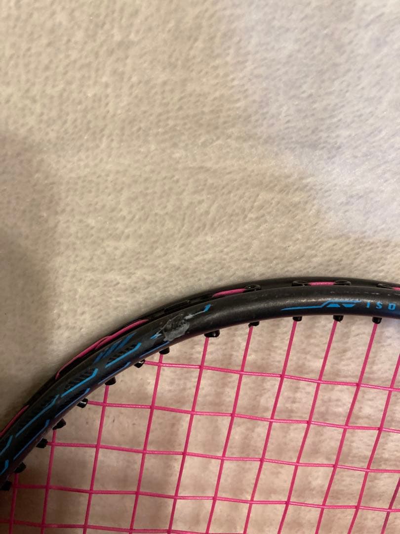 服出品【美品】YONEX VOLTRIC Z-FORCE Ⅱ 3UG5