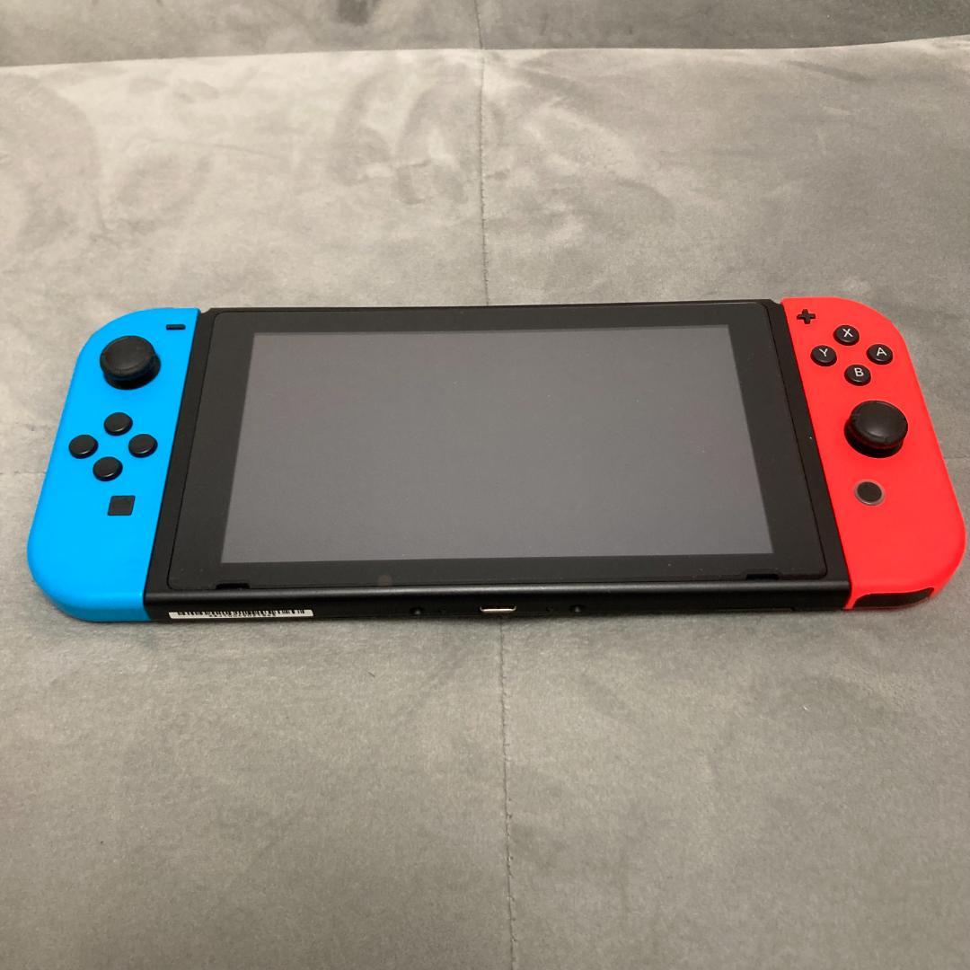 【美品】Nintendo Switch ネオンブルー・ネオンレッド【ケース付き】