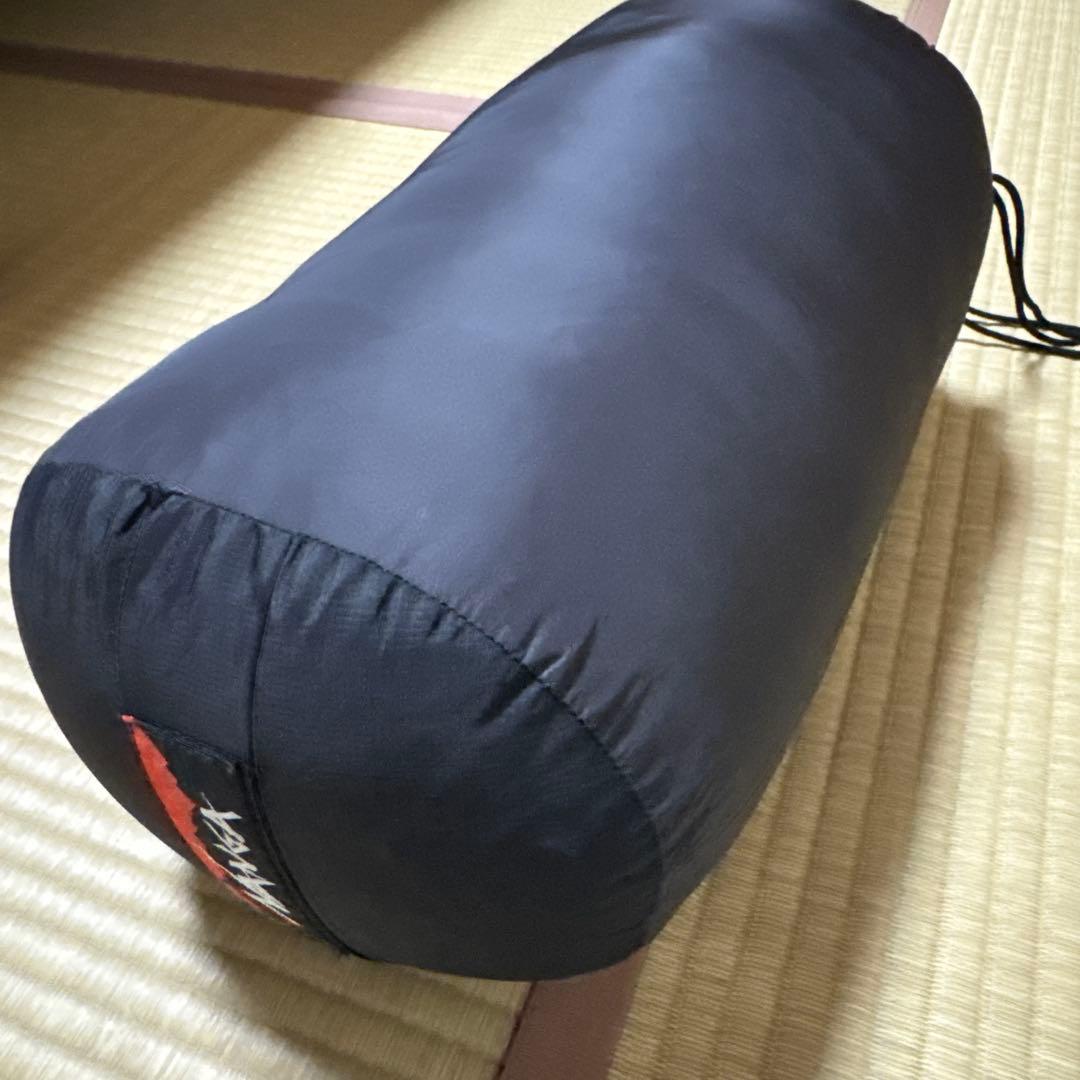 NANGA ナンガ×山渓　オーロラ600DX　ブラック　寝袋　シュラフ