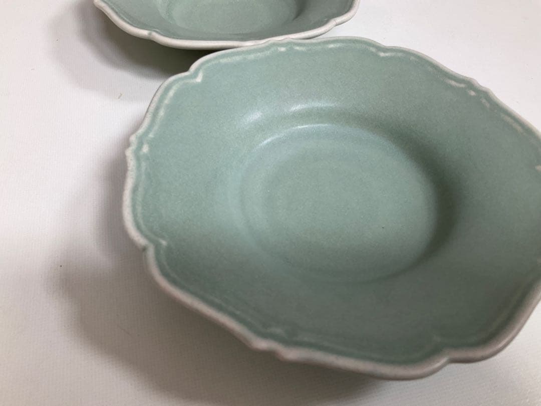 AWABI WARE アワビウェア　輪花中深皿（青磁）　2枚set