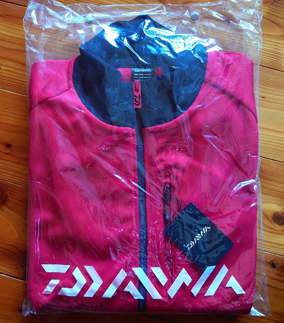 DAIWA ダイワ トラックジャケット／レッド Ｌサイズ 新品
