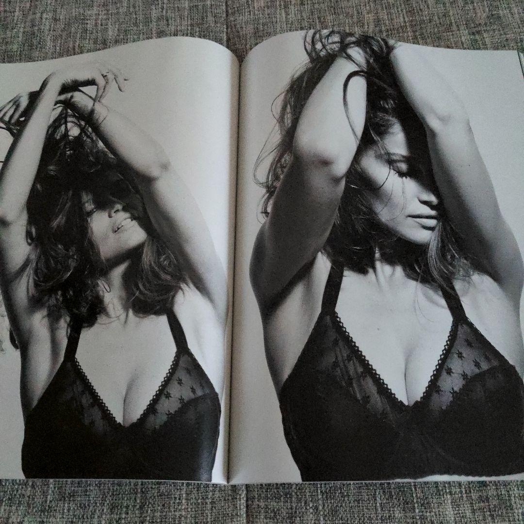 lui magazine Laetitia　Casta