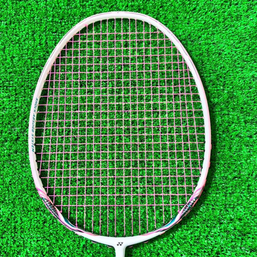 YONEX NANORAY250 ヨネックス ナノレイ250ラケット 4UG5