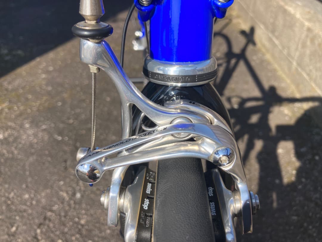 FONDRIEST DON RACER lampreカラー　ロードバイク
