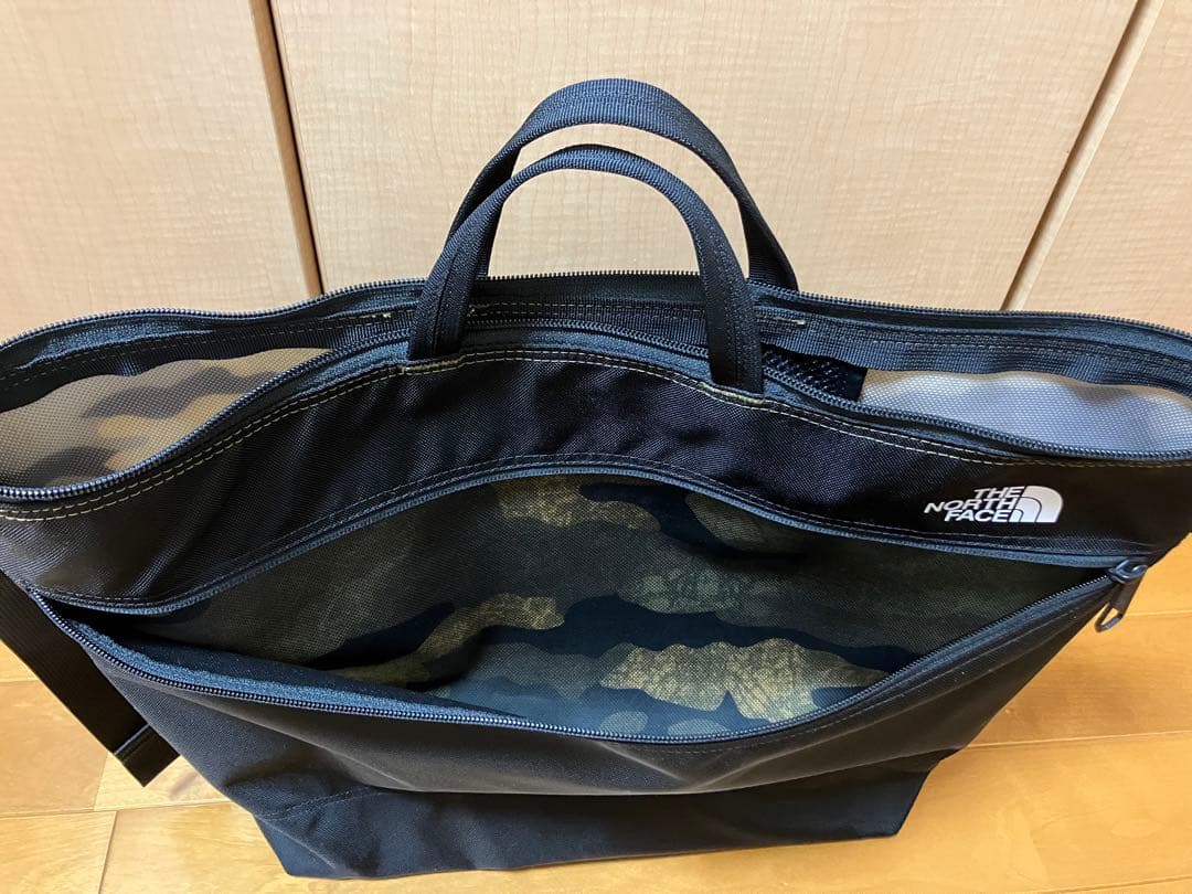 THE NORTH FACE 迷彩 ブラック トートバッグ