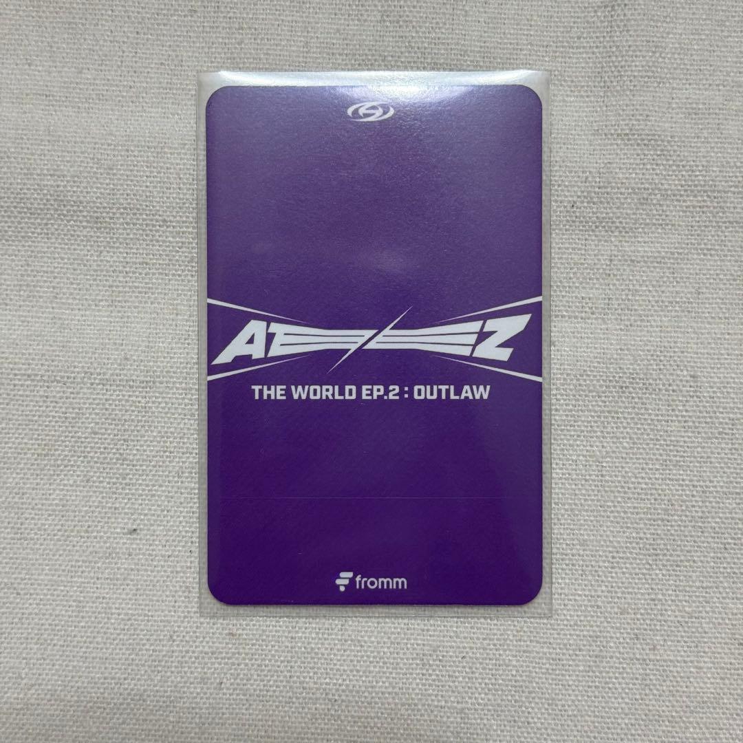 ATEEZ ユノ OUTLAW frommstore 特典 トレカ