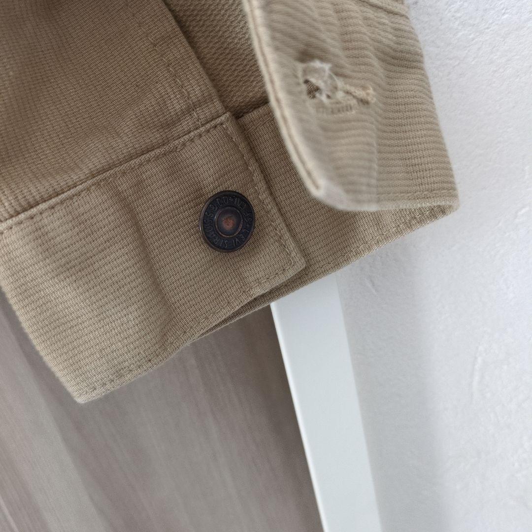 Levi's ベージュジャケット