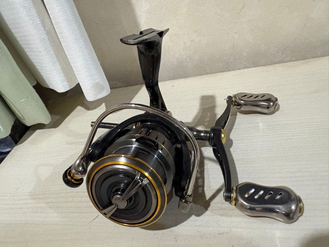 ★☆ダイワ　 21ルビアス　エアリティ FC LT2500S カスタム　美品