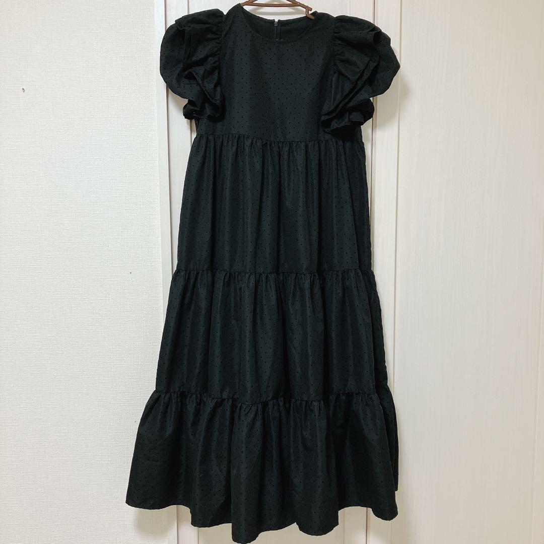 Fit more フロッキードットティアードワンピース　ロング　ブラック