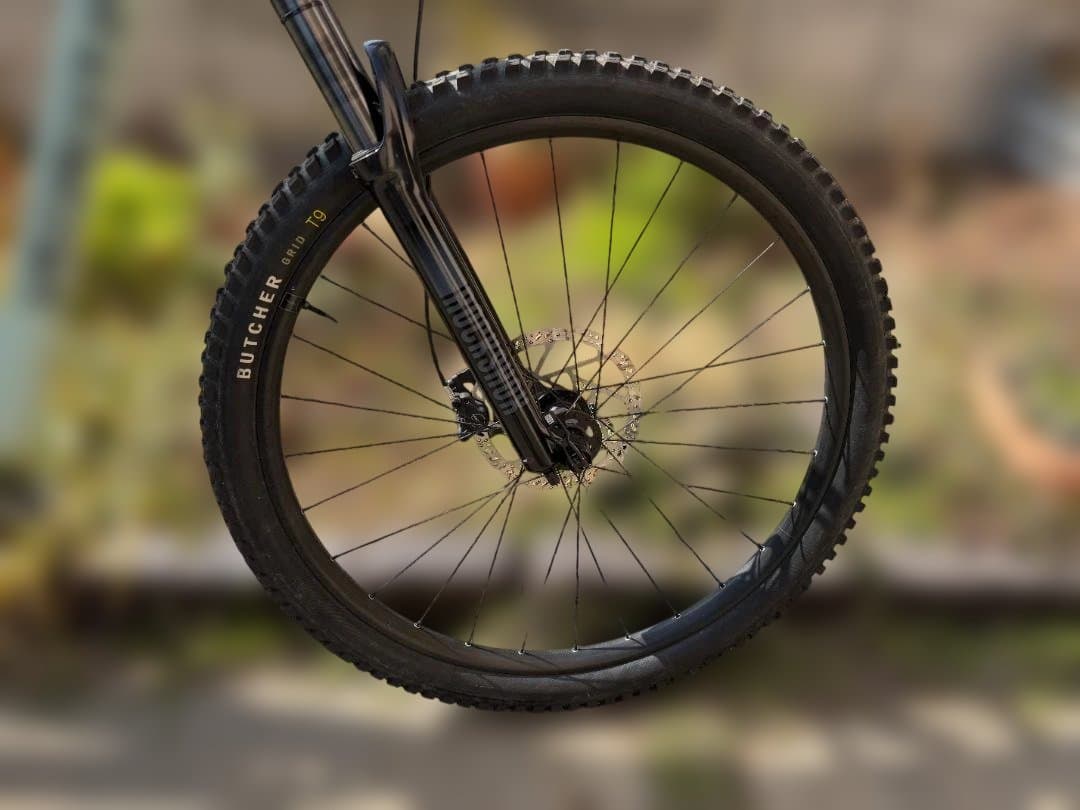 自転車本体 Specialized Stumpjumper Alloy 2022 S2