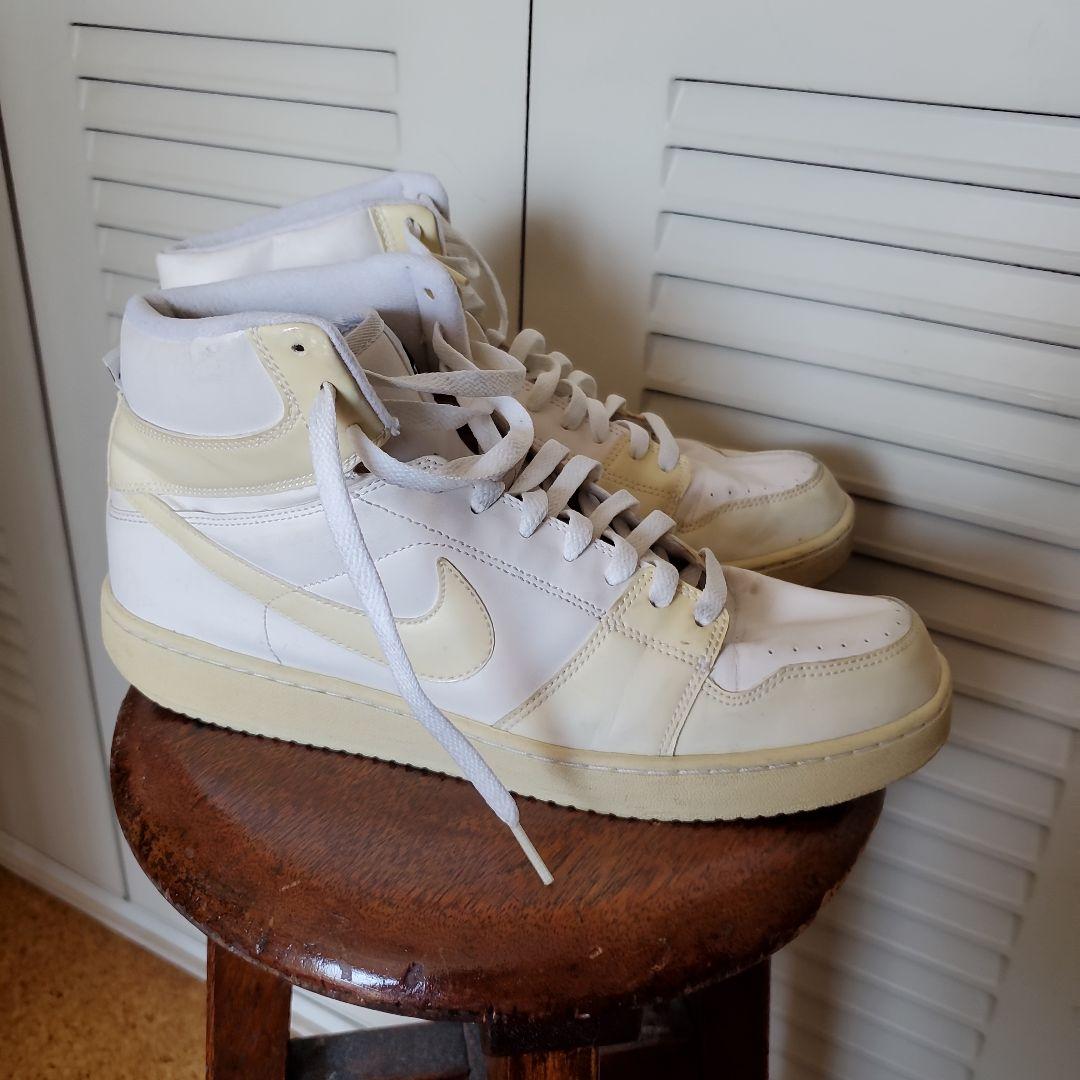 NIKE　エアーフォースワン