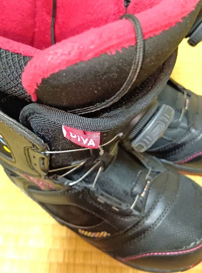 ロシニョール ROSSIGNOL DIVA スノーボード BOAブーツ 24cm