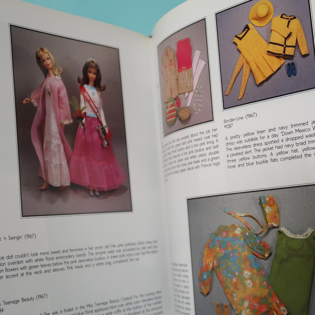 セール！　洋書　Barbie Fashion, 1959-1967　バービー人形
