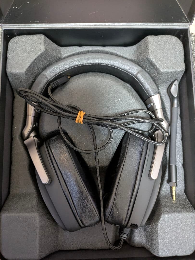 ROG DELTA RGB Quad-DAC ゲーミングヘッドセット