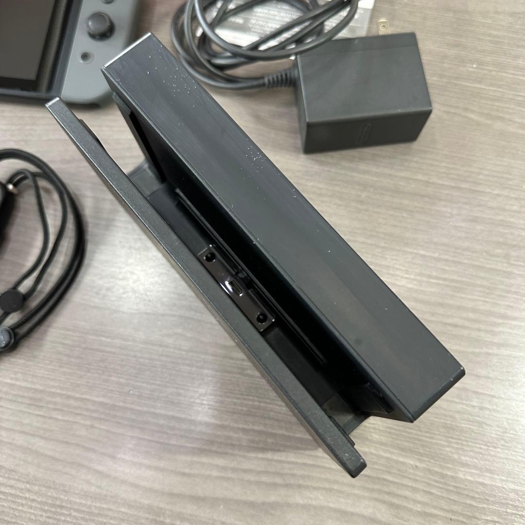 【画面美品】Nintendo Switch グレー 動作確認済 付属品完備