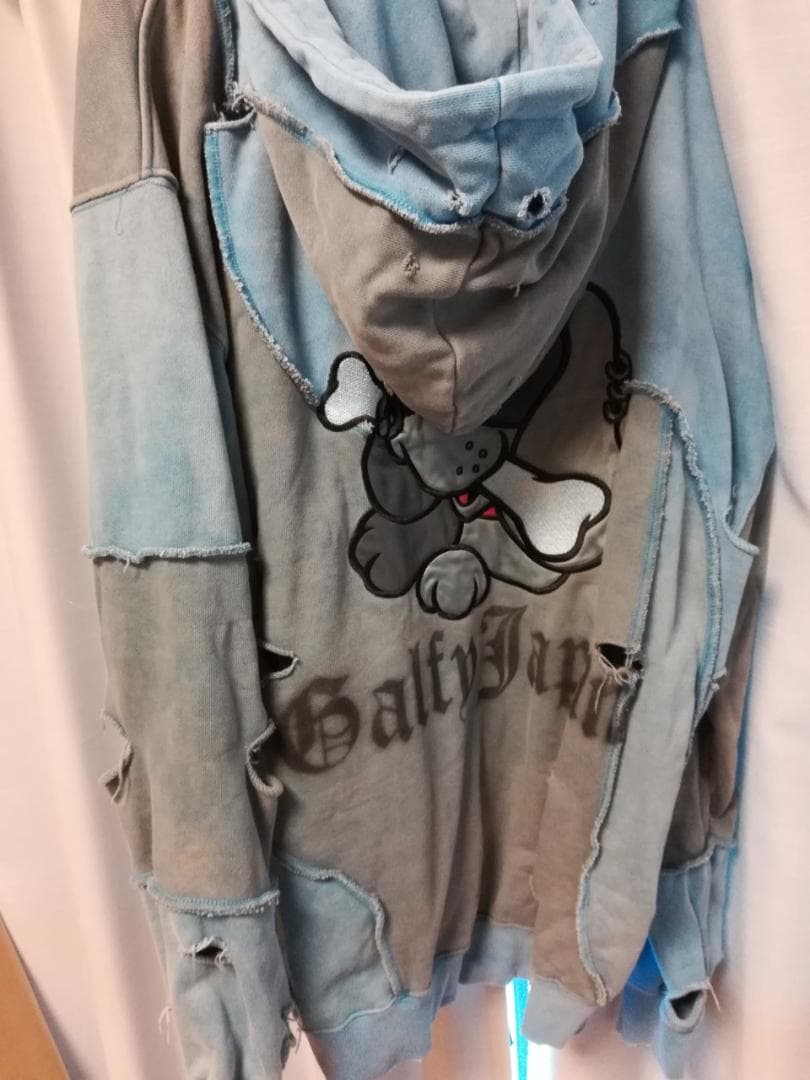 新品に近い　定価15,180円　GALFY ガルフィー ツギハギゾンビパーカー