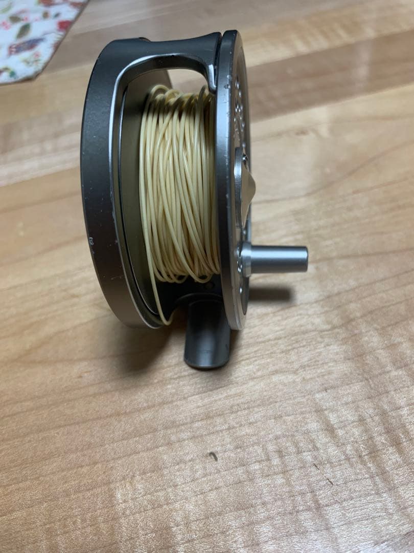 Alltmor-s 200 フライリール daiwa アルトモア