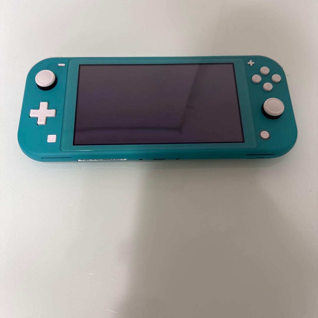 ［美品！！］スイッチライト 付属品、保護フィルムあり ケース付き