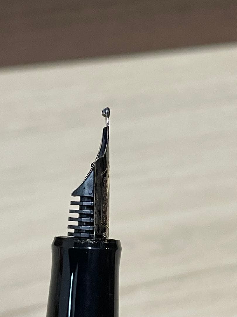 希少品！パイロット　万年筆　先14k 585