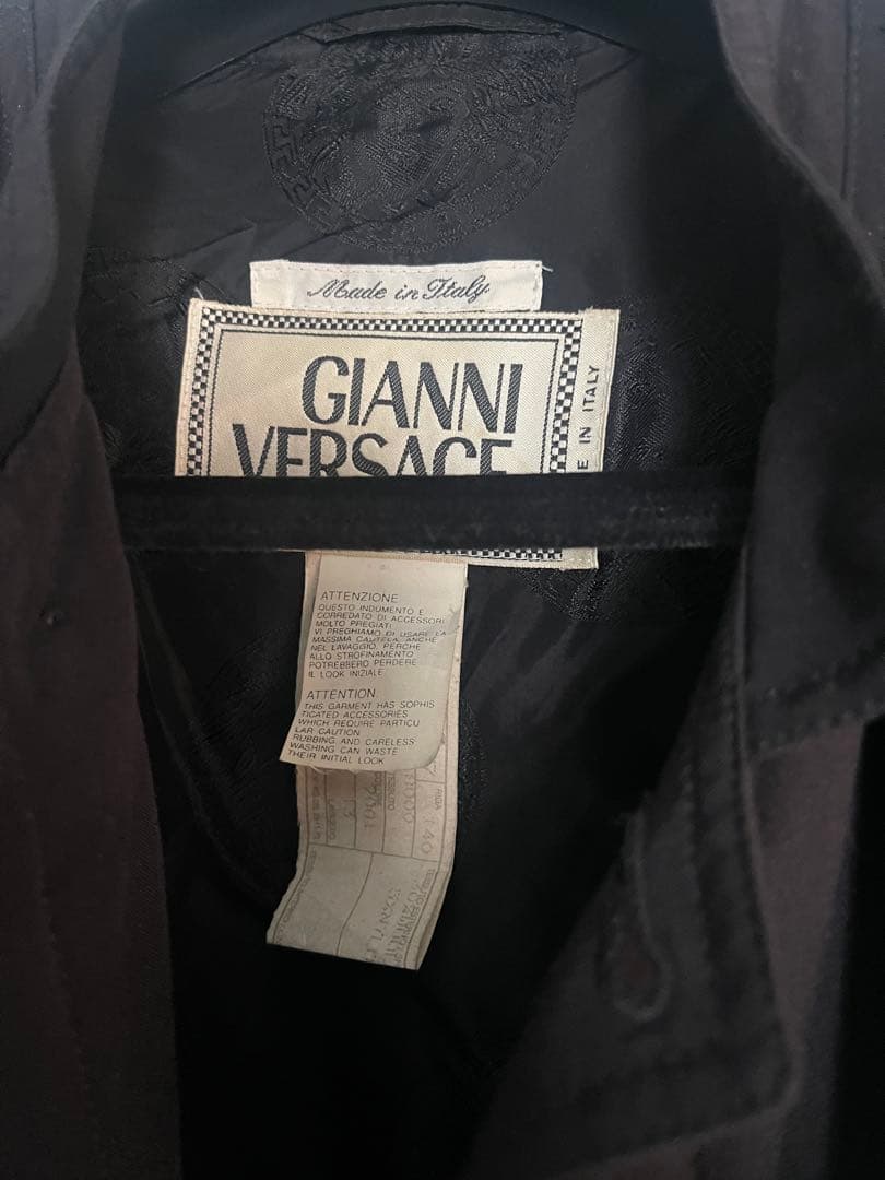GIANNI VERSACE 黒 ジャケット