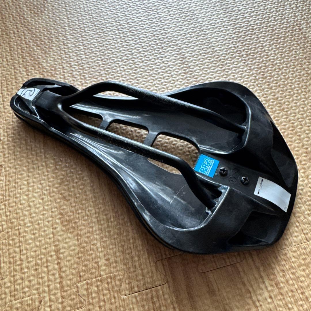 シマノプロ　ステルス　カーボン　サドル