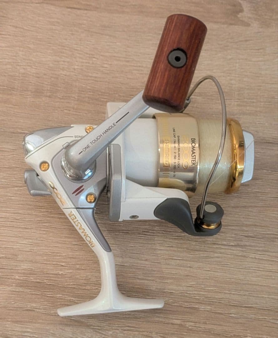 ♥極美品♥SHIMANO シマノ バイオマスター 2000 スピニングリール