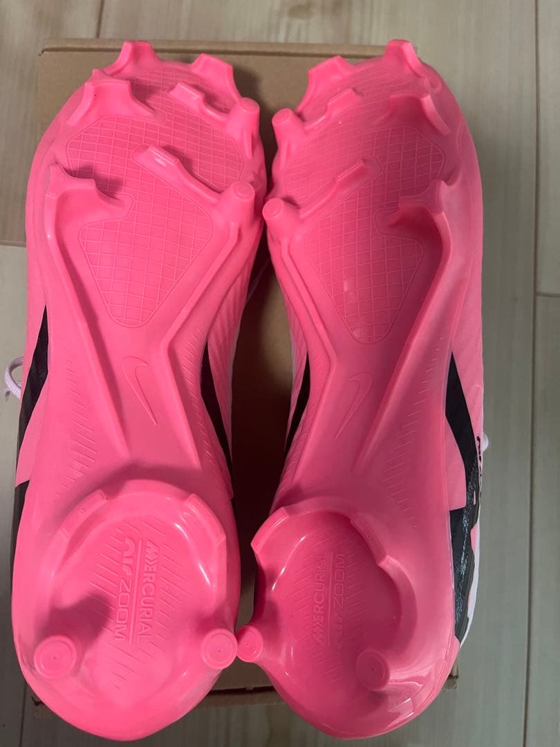 NIKE ナイキ　サッカースパイク　25.5センチ