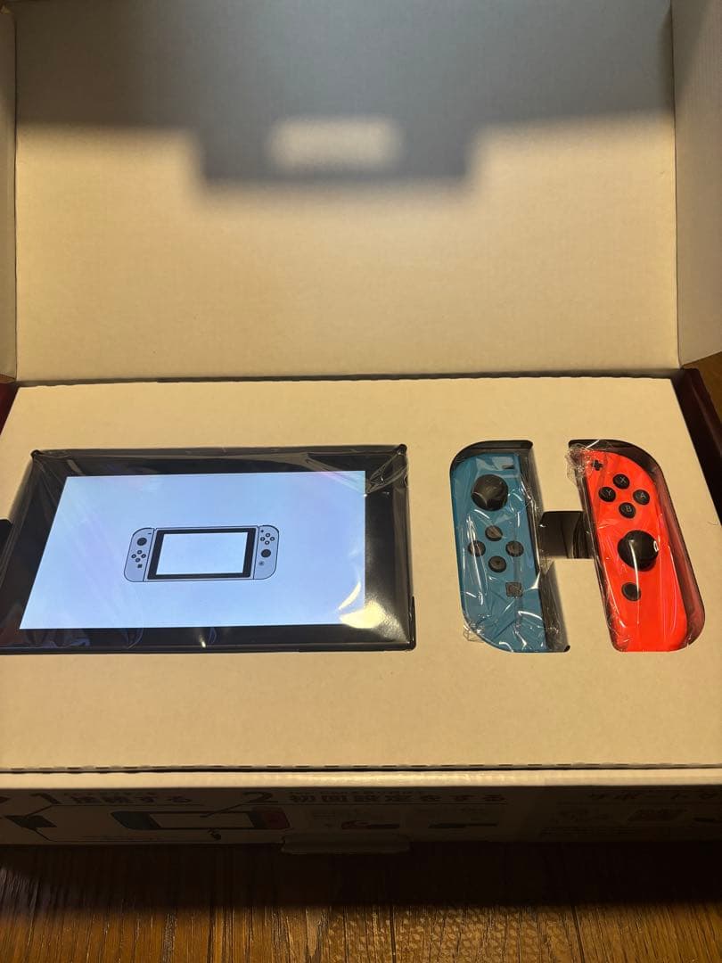 Nintendo Switch 本体 バッテリー強化版 ソフト4本セット 箱あり