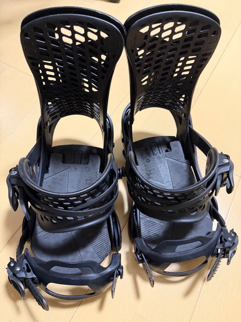 BURTON GENESIS Mサイズ マットブラック ビンディング