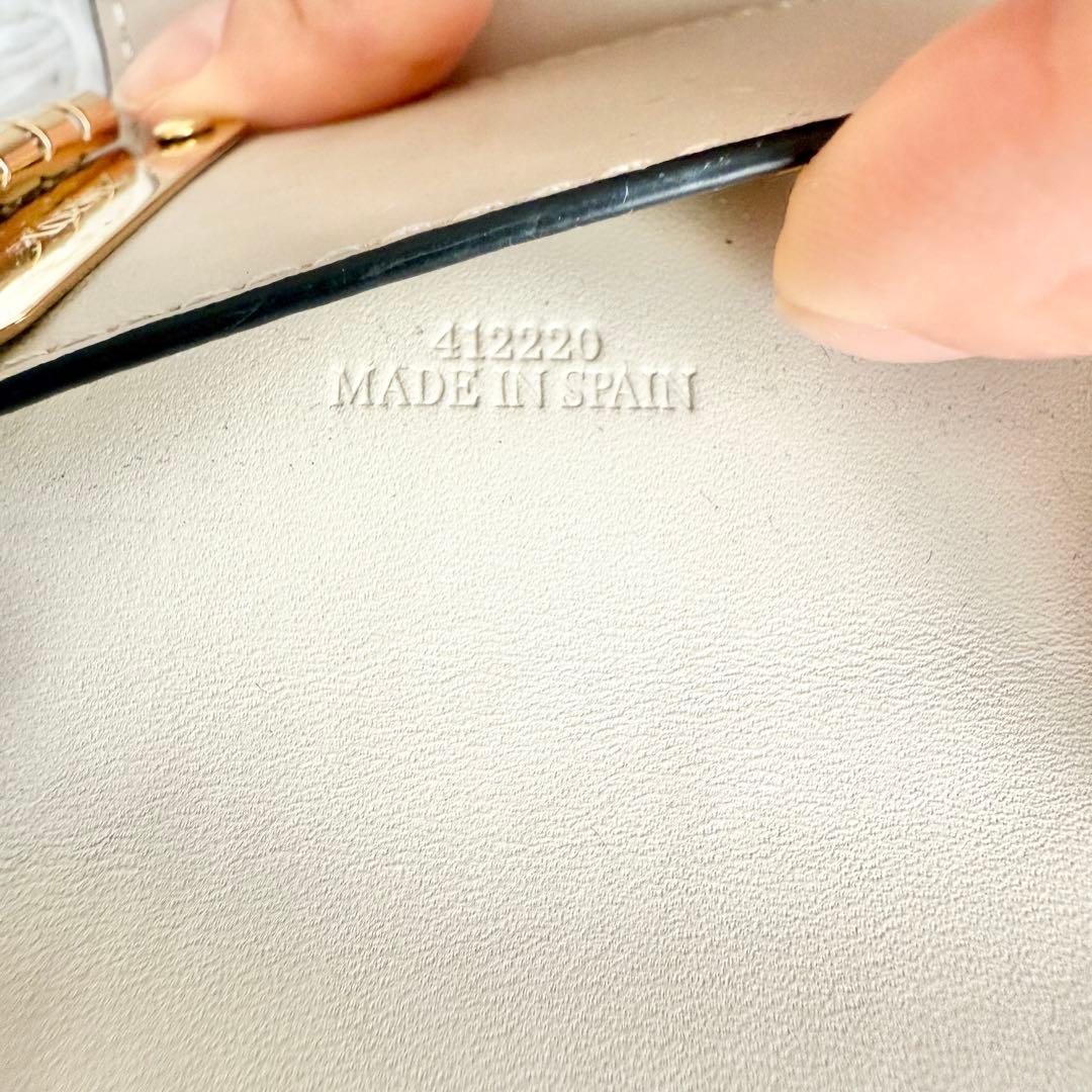 【美品】 LOEWE ロエベ リピートアナグラム 6連キーケース ベージュ