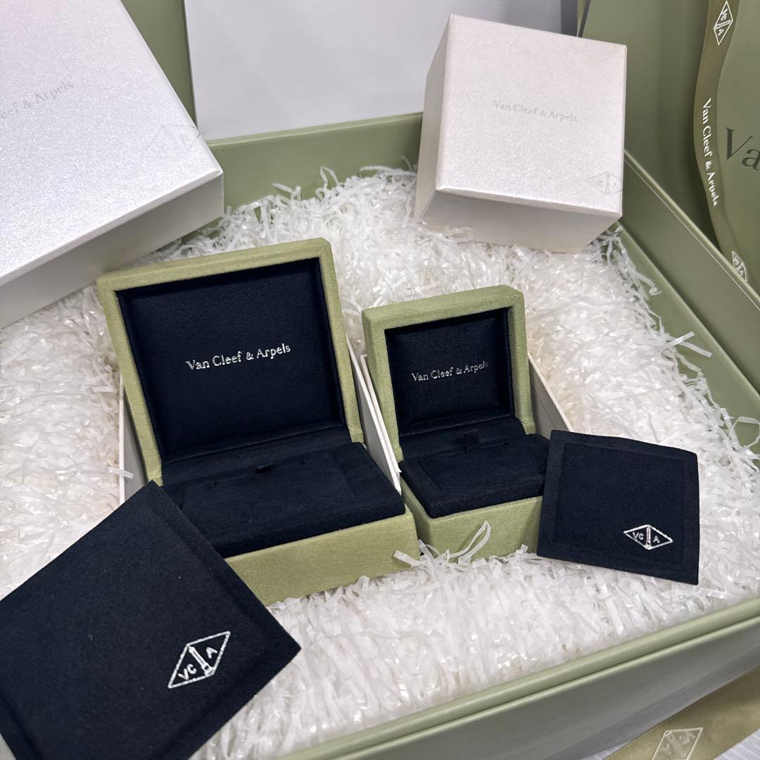 Jum Van Cleef & Arpels ネックレスケース 2点 空箱