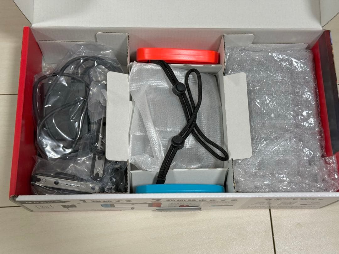Nintendo Switch Joy-Con (L) ネオンブルー/ (R)