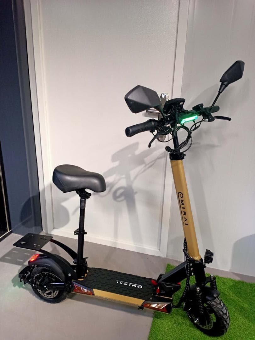 日本製EVスクーター「LIFE」ベージュ　サドル付き新品撮影車一台最大5年保証