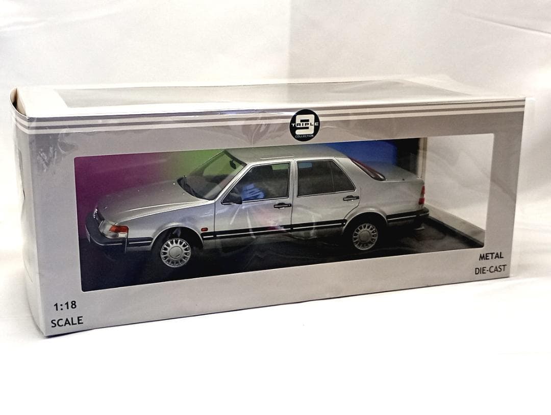トリプル9 1/18 サーブ 9000 CD ターボ 1990 (シルバー)