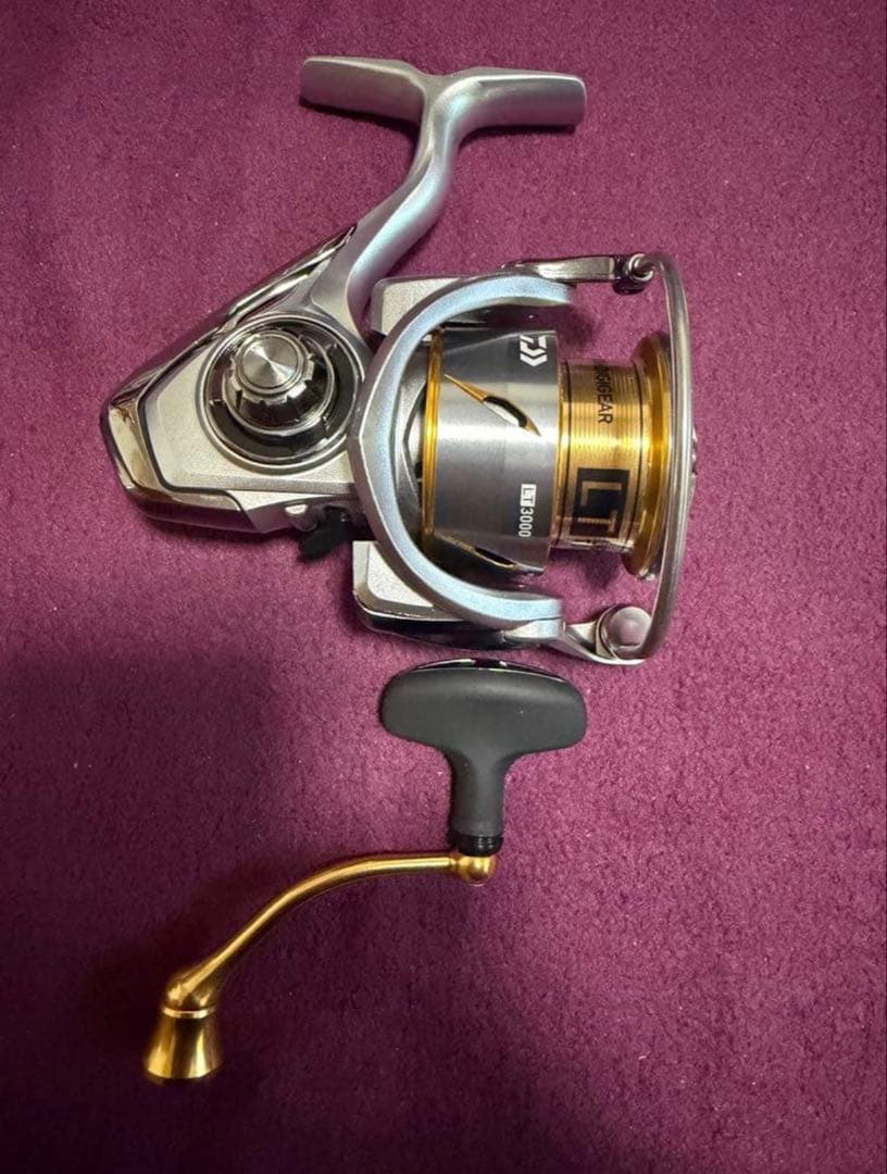 かわいいウサギ。ダイワ FREAMS スピニングリールセット
