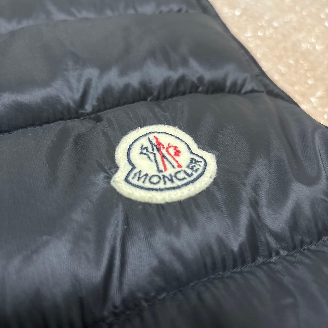 モンクレールライトダウン　ダウンベス　MONCLER ハイブリッドダウン