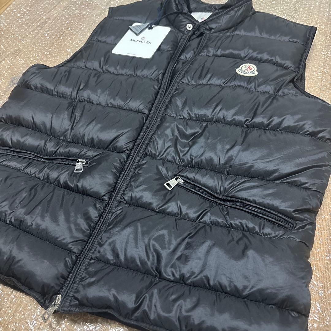 モンクレールライトダウン　ダウンベス　MONCLER ハイブリッドダウン