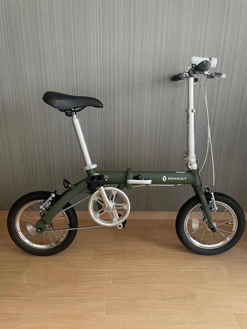 Renault 軽量折りたたみ自転車【送料込】（後輪スポーク折れあり）