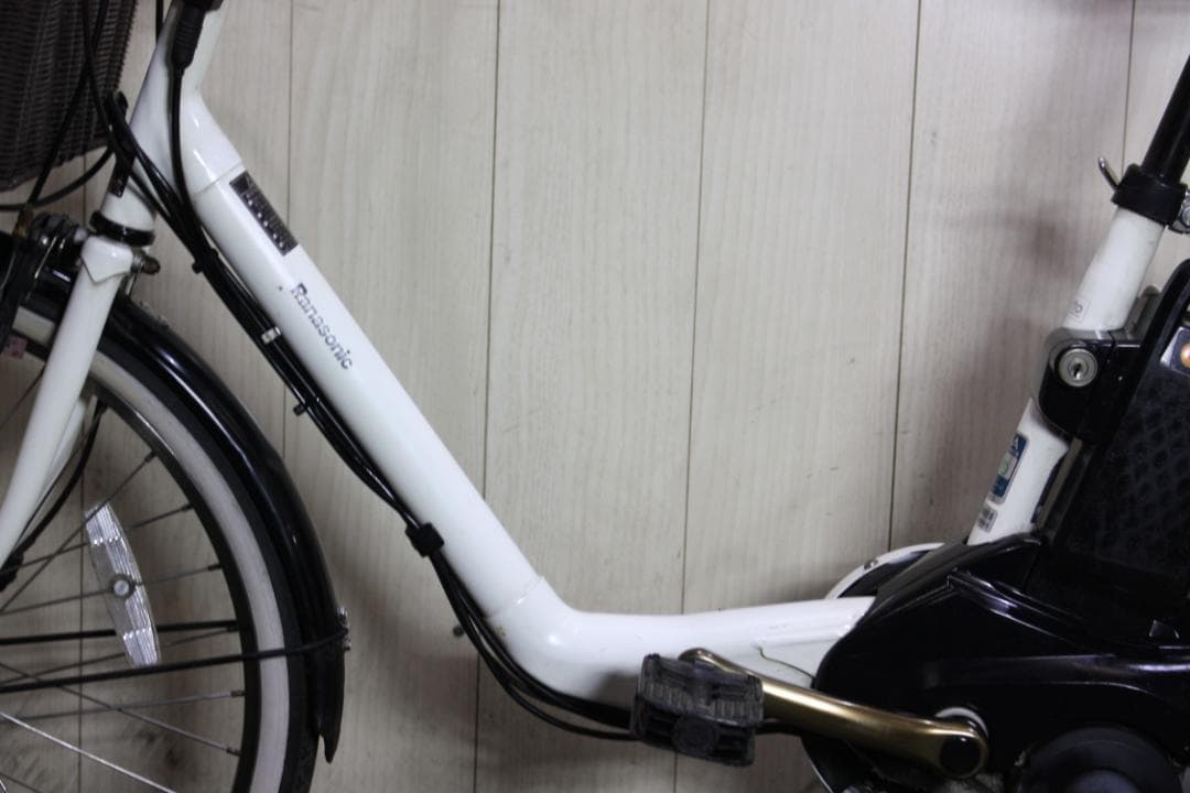 パナソニックギュットステージ22 BE-ELMU23F 22インチ8AH 3段